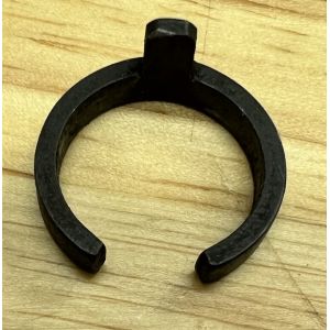 Lower band clip